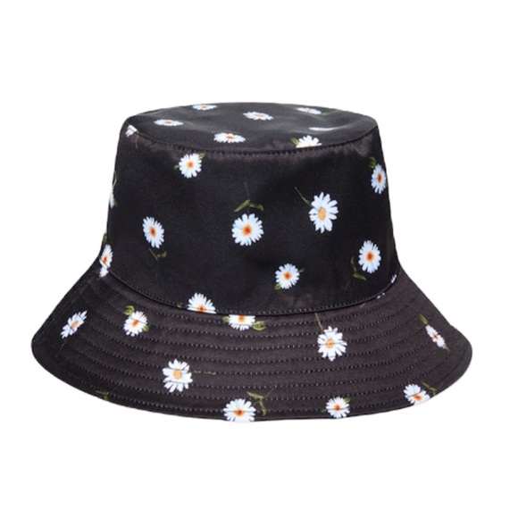 Alice + Olivia | Daisy Reversible Bucket Hat NWT - Picture 1 of 4